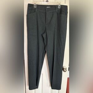 Lee Relaxed Fit Ladies Gray Slacks, size 14